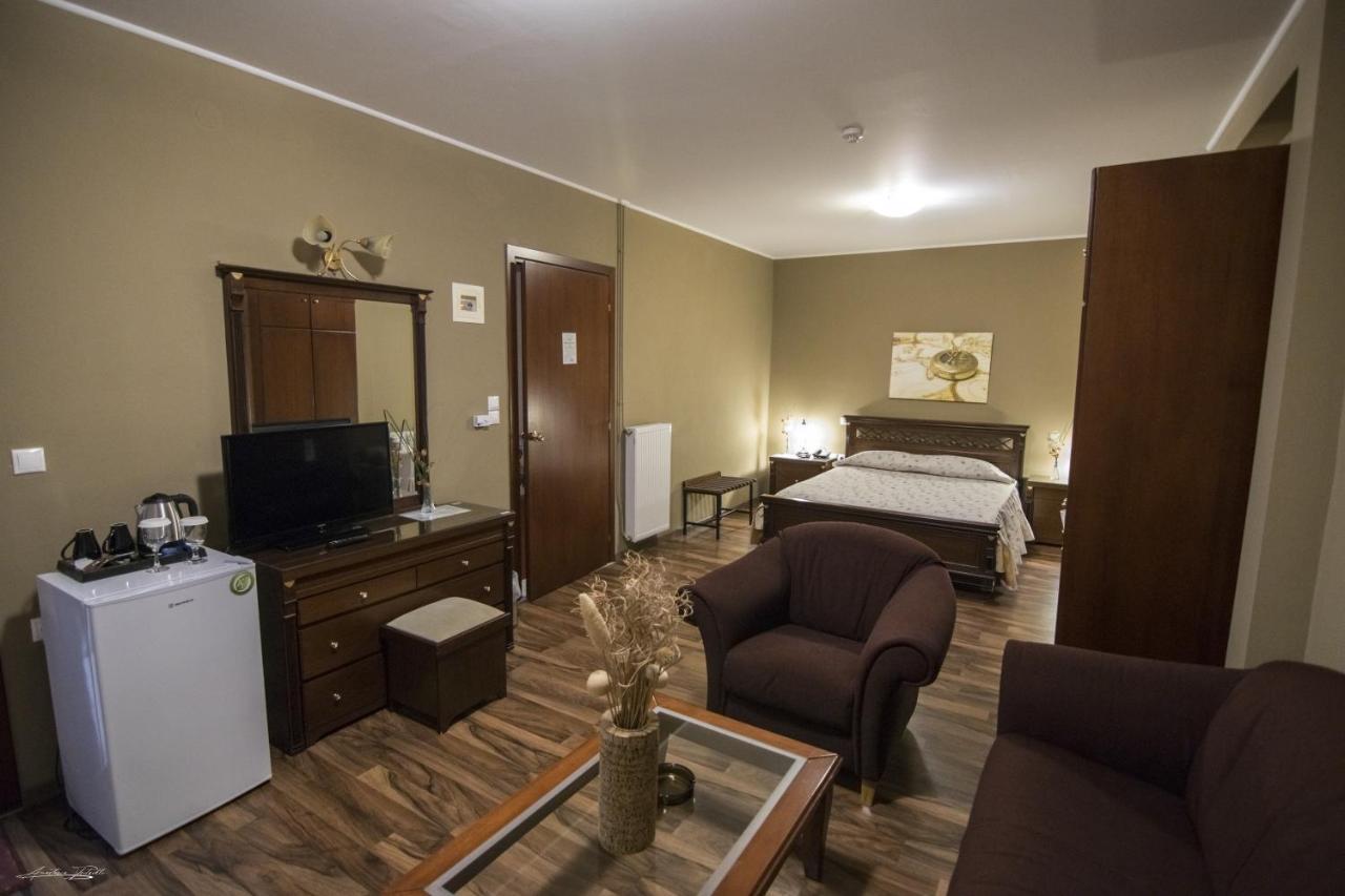 Hotel Vienni Orestias Esterno foto